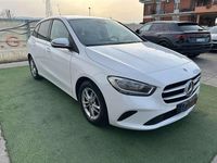 Usata Mercedes B200 150 CV (110 kW) 2019 Bianco Monovolume