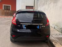 Usata Ford Fiesta 90 CV (66 kW) 2009 Nero Utilitaria