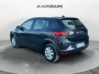 Usata Dacia Sandero Expression 101 CV (74 kW) 2023 Grigio Berlina