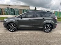 Usata Ford Kuga ST-Line 150 CV (110 kW) 2019 Grigio SUV