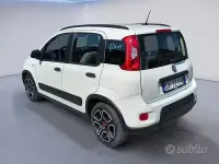 Usata Fiat Panda 70 CV (51 kW) 2022 Bianco Utilitaria