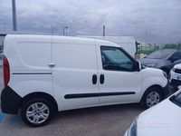 Usata Fiat Doblò 95 CV (69 kW) 2019 Bianco Monovolume
