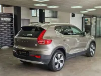 Usata Volvo XC40 129 CV (94 kW) 2022 Beige SUV