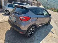 Usata Renault Captur 90 CV (66 kW) 2015 Grigio SUV