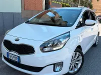 Usata Kia Carens 115 CV (84 kW) 2015 Bianco Monovolume