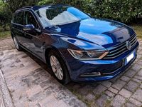 Usata VW Passat Business 150 CV (110 kW) 2019 Blu/azzurro Station wagon