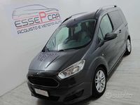 Usata Ford Tourneo Courier 95 CV (69 kW) 2018 Grigio Monovolume