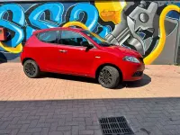 Usata Lancia Ypsilon 69 CV (50 kW) 2018 Rosso Utilitaria