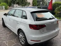 Usata Audi A3 Attraction 110 CV (80 kW) 2014 Bianco Berlina