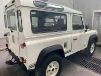 Usata Land Rover Defender 68 CV (50 kW) 1989 Bianco SUV