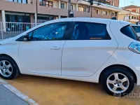 Usata Renault Zoe 27 kW (38 CV) 2015 Bianco Utilitaria
