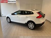 Usata Volvo V40 CC 119 CV (87 kW) 2018 Bianco Station wagon