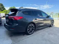Usata Ford Focus 120 CV (88 kW) 2019 Grigio Furgone