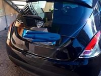 Usata Lancia Ypsilon 69 CV (50 kW) 2014 Nero Utilitaria