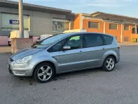 Usata Ford S-MAX Titanium 140 CV (102 kW) 2006 Argento Monovolume