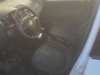 Usata Fiat Grande Punto 75 CV (55 kW) 2015 Bianco Utilitaria