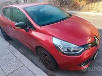 Second-hand Renault Clio IV 90 CP (66 kW) 2013 Roșu Hatchback