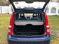 Usata Fiat Panda Dynamic 60 CV (44 kW) 2004 Blu Utilitaria