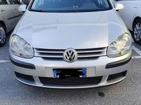 Usata VW Golf V 102 CV (75 kW) 2007 Grigio Berlina