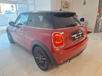 Usata Mini Cooper D 116 CV (85 kW) 2018 Rosso Utilitaria
