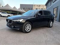 Usata Volvo XC60 Momentum 197 CV (144 kW) 2021 Nero SUV