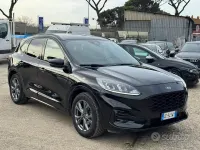 Usata Ford Kuga 120 CV (88 kW) 2021 Nero SUV