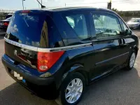 Usata Peugeot 1007 73 CV (53 kW) 2008 Nero Monovolume