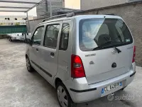 Usata Suzuki Wagon R+ 94 CV (69 kW) 2004 Grigio Monovolume