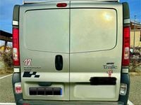 Usata Renault Trafic 116 CV (85 kW) 2011 Grigio Monovolume