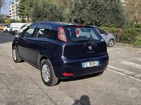 Usata Fiat Grande Punto Lounge 77 CV (56 kW) 2016 Blu Utilitaria