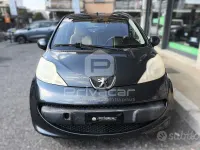 Käytetty Peugeot 107 68 HP (50 kW) 2006 Harmaa Viistoperä
