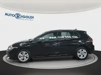 Usata VW Golf VIII Life 116 CV (85 kW) 2025 Grenadill black metallizzato Berlina