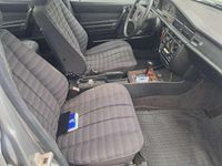 Usata Mercedes 190 Sportline 105 CV (77 kW) 1992 Berlina