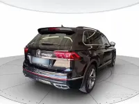 Usata VW Tiguan R-line 150 CV (110 kW) 2022 Nero metallizzato SUV