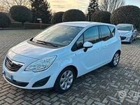Usata Opel Meriva Cosmo 120 CV (88 kW) 2012 Bianco Monovolume