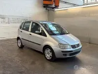 Usata Fiat Idea 80 CV (58 kW) 2009 Grigio Monovolume