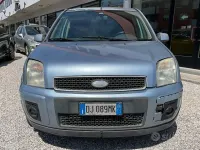 Usata Ford Fusion 80 CV (58 kW) 2008 Blu Utilitaria