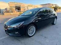 Käytetty Opel Astra Innovation 110 HP (80 kW) 2016 Musta Sedan