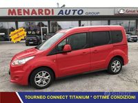 Usata Ford Tourneo Connect Titanium 116 CV (85 kW) 2015 Rosso Monovolume
