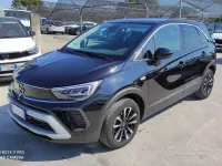 Usata Opel Crossland Elegance 131 CV (96 kW) 2024 Nero SUV
