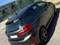 Usata Ford Fiesta ST-Line 86 CV (63 kW) 2019 Grigio Utilitaria