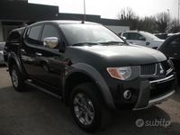 Usata Mitsubishi L200 Intense 137 CV (100 kW) 2011 Nero Pick-up
