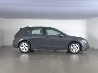 Usata VW Golf VIII Life 110 CV (80 kW) 2022 Urano grey Berlina