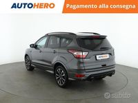 Usata Ford Kuga ST-Line 120 CV (88 kW) 2019 Grigio SUV
