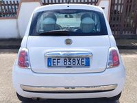 Usata Fiat 500 Lounge 69 CV (50 kW) 2010 Bianco Utilitaria