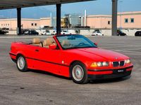 Usata BMW 318 Cabriolet Comfort Edition 116 CV (85 kW) 1997 Rosso Cabrio
