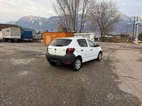 Usata Dacia Sandero Ambiance 90 CV (66 kW) 2017 Bianco Berlina