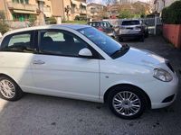 Usata Lancia Ypsilon 60 CV (44 kW) 2010 Bianco Utilitaria