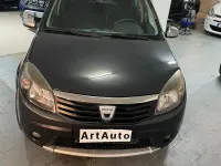 Usata Dacia Sandero 95 CV (69 kW) 2011 Nero Utilitaria