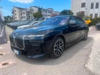 Usata BMW 740 M Sport 285 CV (209 kW) 2025 Blu Berlina